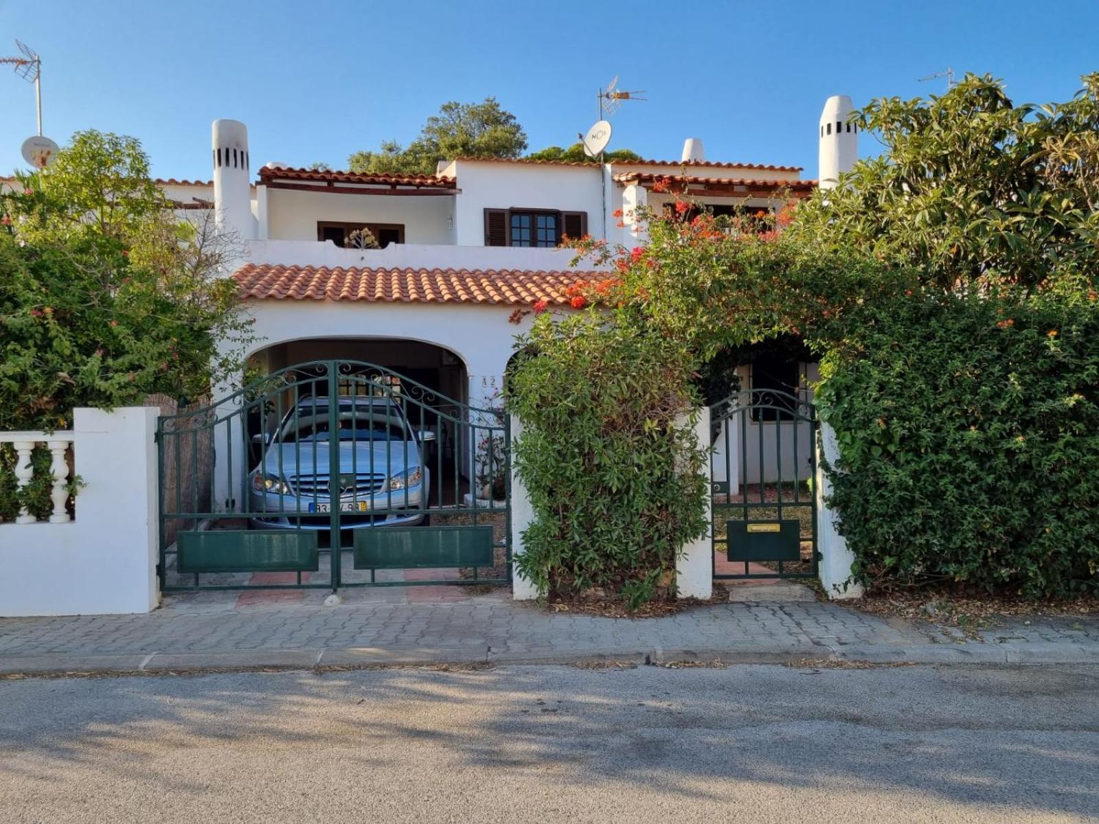 Casa Das Flores البوفيرا المظهر الخارجي الصورة